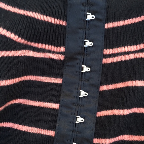 NWOT Victoria’s Secret Form Fitted Halter Crop Top, Medium, Black/Mauve - Picture 5 of 8